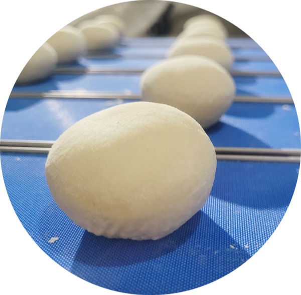 高含水小餐包制作與面團(tuán)分塊滾圓技術(shù)解析