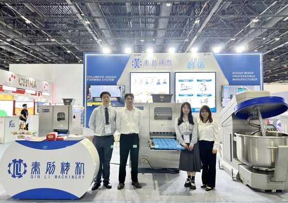 面團分塊,面團分塊搓圓,冷凍面團,中式漢堡,賽百味,漢堡王 面團分塊,面團分塊搓圓,冷凍面團,中式漢堡,賽百味,漢堡王